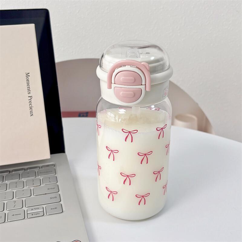 Sports Equipment 4 Year Old - Niedliche Wasserflasche mit Strohhalm, tragbarer Kunststoff-Pop-Up-Abdeckung,