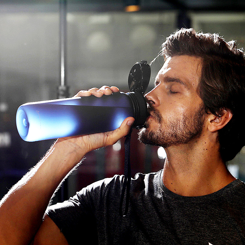 Uzspace Wasser flaschen auslau – Sports Equipment Photos Bewertung und Preis