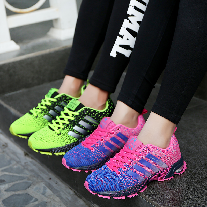 Heißer Verkauf Grün Laufschuhe – Sports Equipment Resale Bewertung und Preis